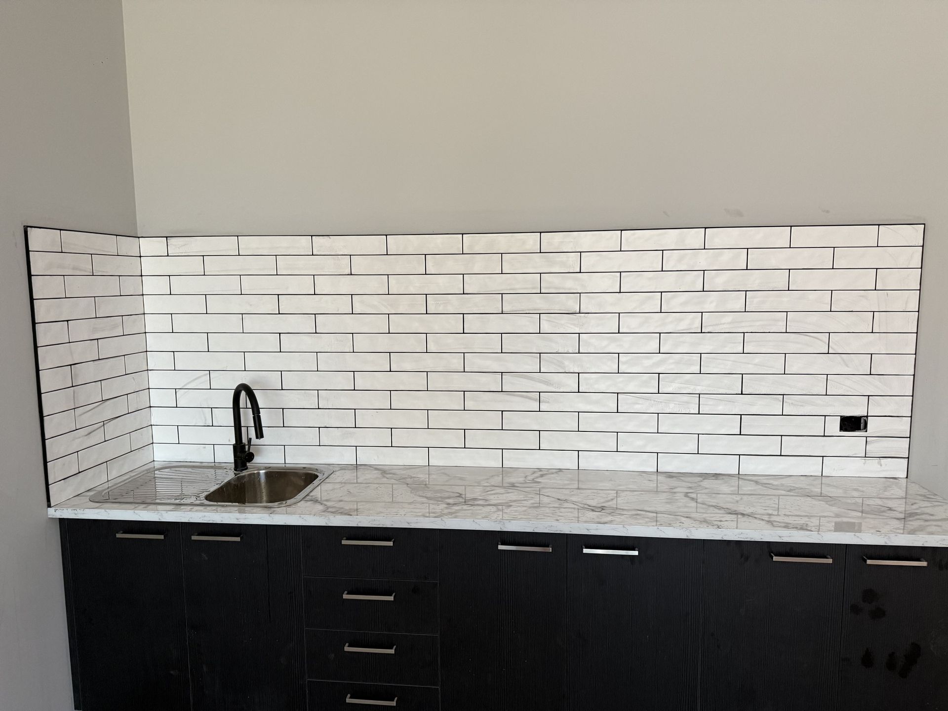 Deer Park Kitchen Splashback Tiling